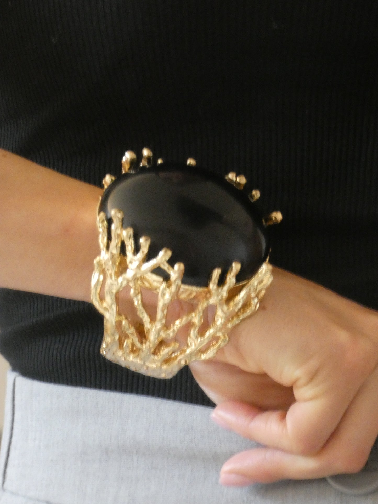 Konjoi Cuff
